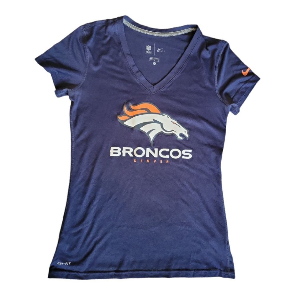 Women's Nike Dry-fit Broncos NFL V-neck T-shirt Size S